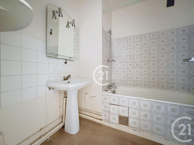 Appartement Studio à vendre - 1 pièce - 29.08 m2 - MONTREUIL - 93 - ILE-DE-FRANCE - Century 21 Boissière Immobilier