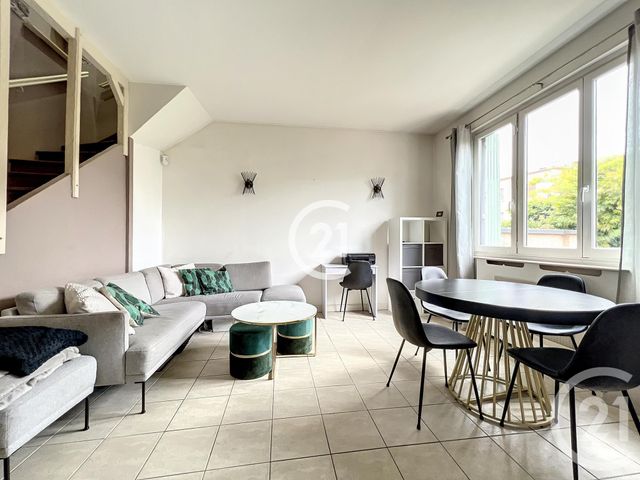 maison à vendre - 4 pièces - 73.31 m2 - MONTREUIL - 93 - ILE-DE-FRANCE - Century 21 Boissière Immobilier