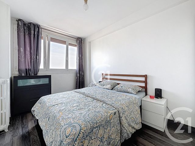 Appartement F4 à vendre - 4 pièces - 64.22 m2 - MONTREUIL - 93 - ILE-DE-FRANCE - Century 21 Boissière Immobilier