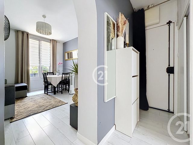 Appartement F3 à vendre - 3 pièces - 47.42 m2 - MONTREUIL - 93 - ILE-DE-FRANCE - Century 21 Boissière Immobilier