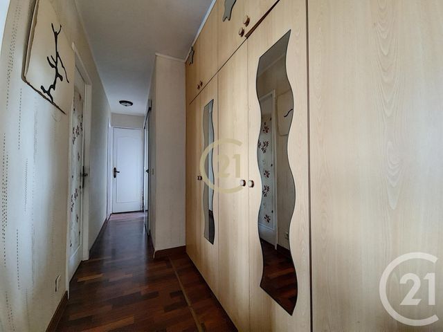 Afficher la photo en grand Appartement F4 à vendre - 4 pièces - 62.42 m2 - MONTREUIL - 93 - ILE-DE-FRANCE - Century 21 Boissière Immobilier
