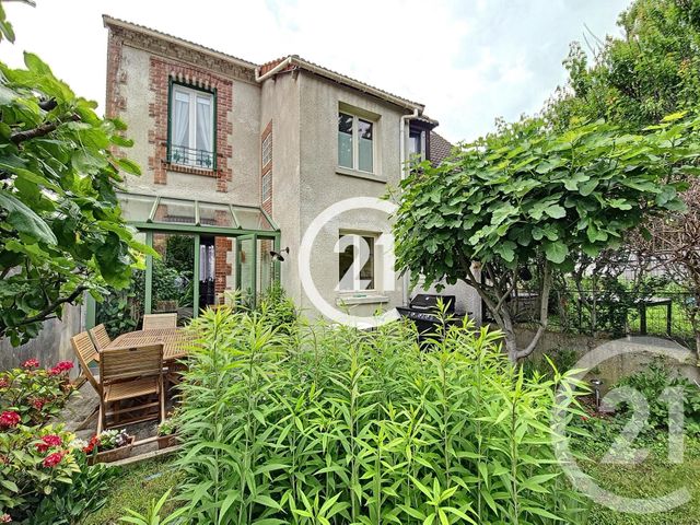 Afficher la photo en grand maison à vendre - 4 pièces - 90.0 m2 - MONTREUIL - 93 - ILE-DE-FRANCE - Century 21 Boissière Immobilier