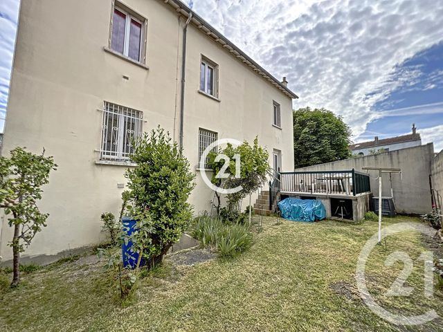 maison à vendre - 5 pièces - 106.18 m2 - MONTREUIL - 93 - ILE-DE-FRANCE - Century 21 Boissière Immobilier
