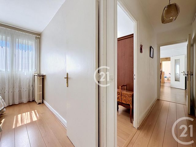 Appartement F4 à vendre - 4 pièces - 62.65 m2 - MONTREUIL - 93 - ILE-DE-FRANCE - Century 21 Boissière Immobilier