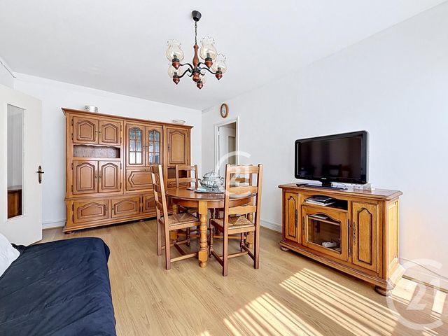 Appartement F4 à vendre - 4 pièces - 62.65 m2 - MONTREUIL - 93 - ILE-DE-FRANCE - Century 21 Boissière Immobilier