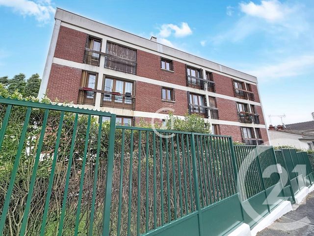 Appartement F4 à vendre - 4 pièces - 72.47 m2 - MONTREUIL - 93 - ILE-DE-FRANCE - Century 21 Boissière Immobilier