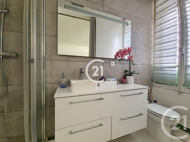 Afficher la photo en grand Appartement F1 à vendre - 1 pièce - 19.08 m2 - MONTREUIL - 93 - ILE-DE-FRANCE - Century 21 Boissière Immobilier