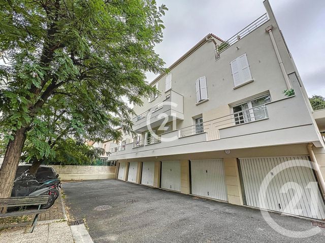Appartement F2 à vendre - 2 pièces - 50.29 m2 - MONTREUIL - 93 - ILE-DE-FRANCE - Century 21 Boissière Immobilier