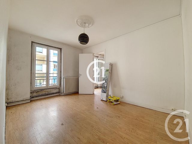 Afficher la photo en grand Appartement F2 à vendre - 2 pièces - 34.99 m2 - MONTREUIL - 93 - ILE-DE-FRANCE - Century 21 Boissière Immobilier
