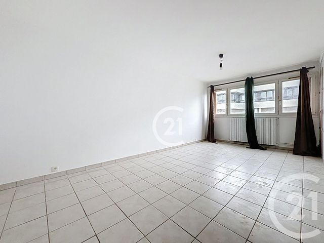 Appartement F3 à vendre - 3 pièces - 72.47 m2 - MONTREUIL - 93 - ILE-DE-FRANCE - Century 21 Boissière Immobilier
