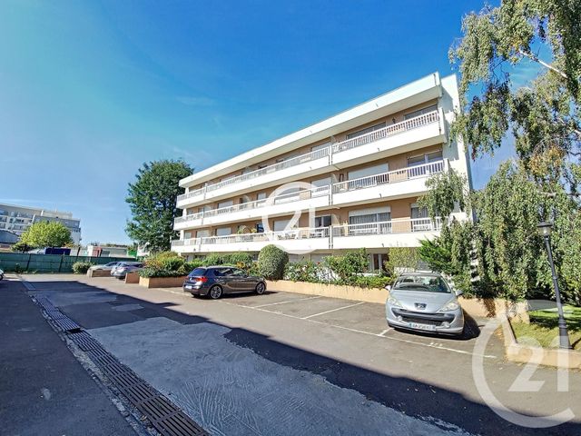 Appartement F3 à vendre - 3 pièces - 66.46 m2 - MONTREUIL - 93 - ILE-DE-FRANCE - Century 21 Boissière Immobilier