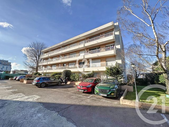 Appartement F3 à vendre MONTREUIL