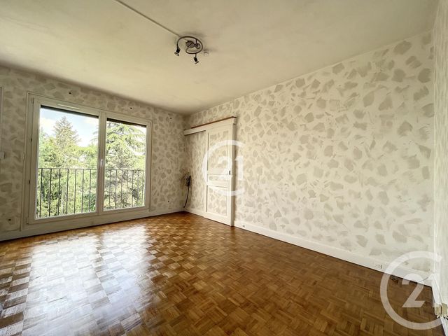 Appartement F2 à louer - 2 pièces - 42.77 m2 - ROMAINVILLE - 93 - ILE-DE-FRANCE - Century 21 Boissière Immobilier