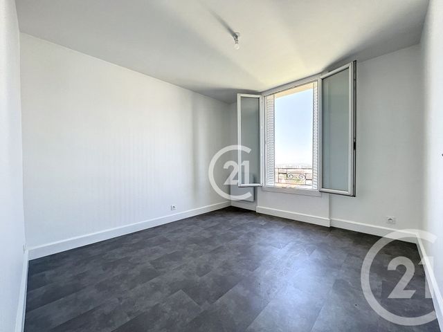 Appartement F2 à vendre - 2 pièces - 43.32 m2 - MONTREUIL - 93 - ILE-DE-FRANCE - Century 21 Boissière Immobilier