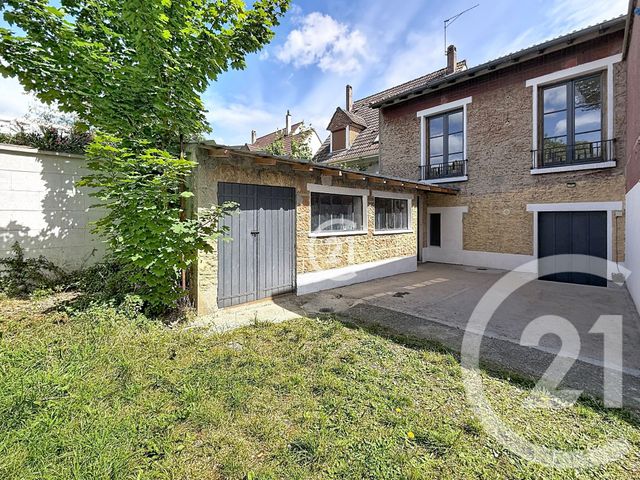 maison à vendre - 6 pièces - 149.8 m2 - MONTREUIL - 93 - ILE-DE-FRANCE - Century 21 Boissière Immobilier