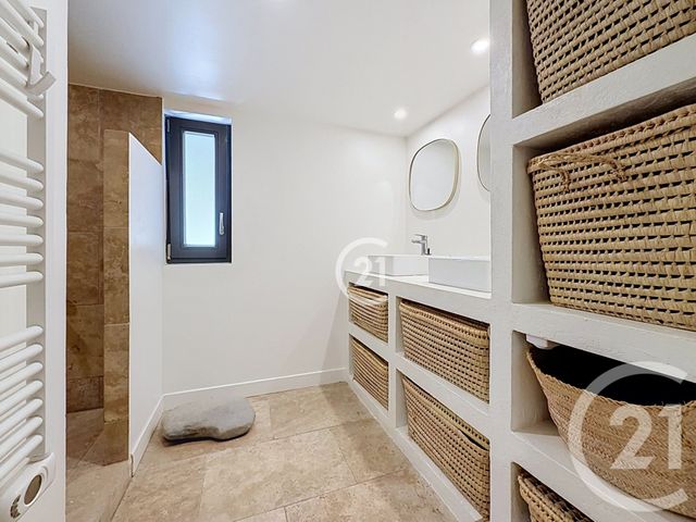 maison à vendre - 6 pièces - 149.8 m2 - MONTREUIL - 93 - ILE-DE-FRANCE - Century 21 Boissière Immobilier