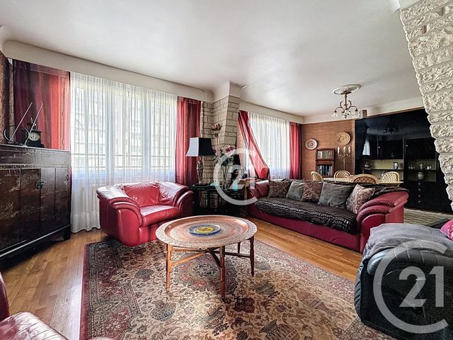 Appartement à vendre - 6 pièces - 113.35 m2 - MONTREUIL - 93 - ILE-DE-FRANCE - Century 21 Boissière Immobilier