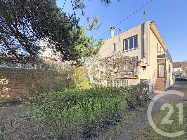 Appartement à vendre - 6 pièces - 113.35 m2 - MONTREUIL - 93 - ILE-DE-FRANCE - Century 21 Boissière Immobilier