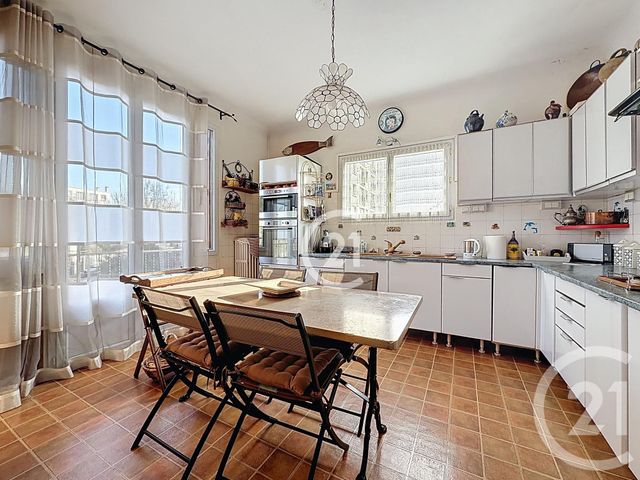 Appartement à vendre - 6 pièces - 113.35 m2 - MONTREUIL - 93 - ILE-DE-FRANCE - Century 21 Boissière Immobilier