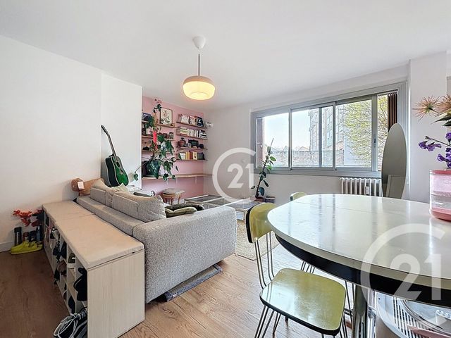 Appartement F2 à vendre - 2 pièces - 42.96 m2 - MONTREUIL - 93 - ILE-DE-FRANCE - Century 21 Boissière Immobilier