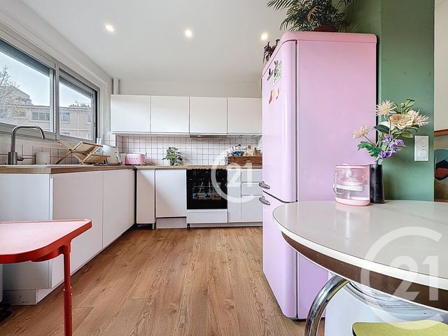 Appartement F2 à vendre - 2 pièces - 42.96 m2 - MONTREUIL - 93 - ILE-DE-FRANCE - Century 21 Boissière Immobilier
