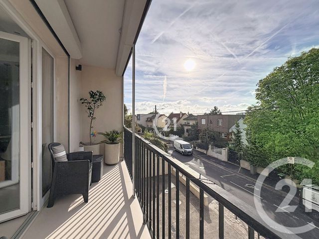 Appartement F3 à vendre - 3 pièces - 71.2 m2 - MONTREUIL - 93 - ILE-DE-FRANCE - Century 21 Boissière Immobilier