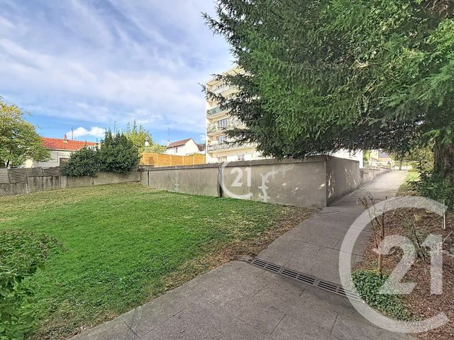 Appartement F3 à vendre - 3 pièces - 71.2 m2 - MONTREUIL - 93 - ILE-DE-FRANCE - Century 21 Boissière Immobilier