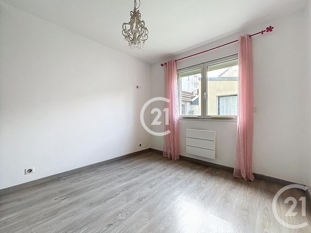 Afficher la photo en grand maison à vendre - 7 pièces - 146.83 m2 - MONTREUIL - 93 - ILE-DE-FRANCE - Century 21 Boissière Immobilier