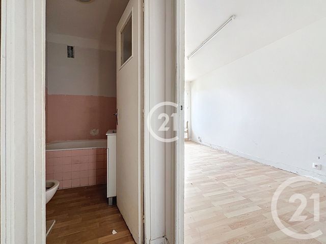 Appartement Studio à vendre - 1 pièce - 22.8 m2 - MONTREUIL - 93 - ILE-DE-FRANCE - Century 21 Boissière Immobilier