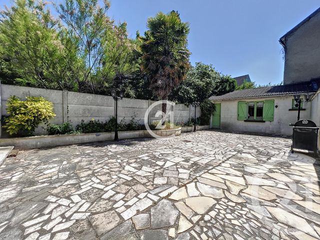 Afficher la photo en grand maison à vendre - 6 pièces - 134.45 m2 - MONTREUIL - 93 - ILE-DE-FRANCE - Century 21 Boissière Immobilier