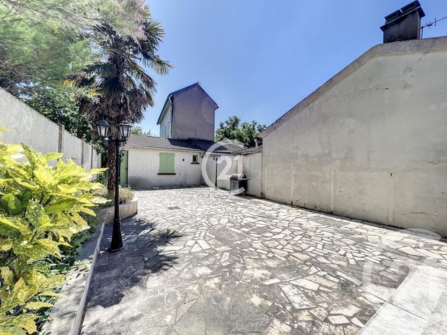 Afficher la photo en grand maison à vendre - 6 pièces - 134.45 m2 - MONTREUIL - 93 - ILE-DE-FRANCE - Century 21 Boissière Immobilier