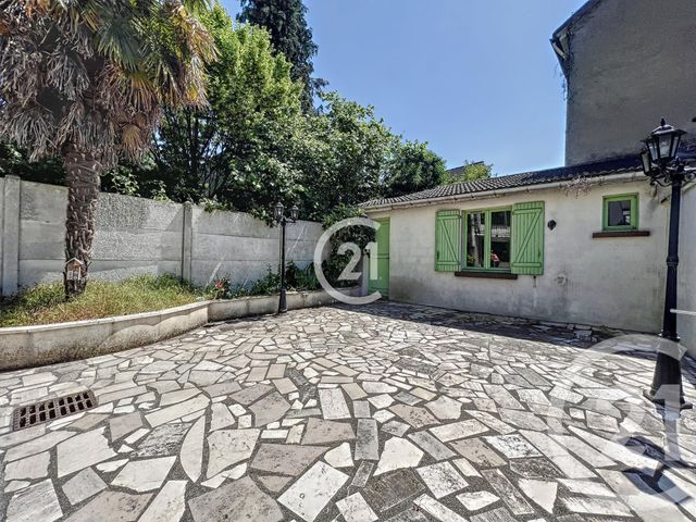 Afficher la photo en grand maison à vendre - 6 pièces - 134.45 m2 - MONTREUIL - 93 - ILE-DE-FRANCE - Century 21 Boissière Immobilier