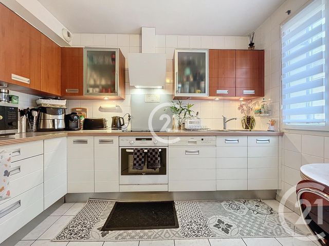 Afficher la photo en grand maison à vendre - 5 pièces - 81.09 m2 - MONTREUIL - 93 - ILE-DE-FRANCE - Century 21 Boissière Immobilier