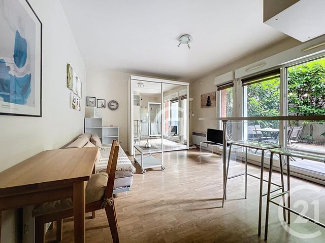 Appartement F1 à louer MONTREUIL