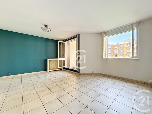 Appartement F4 à vendre - 4 pièces - 85.26 m2 - MONTREUIL - 93 - ILE-DE-FRANCE - Century 21 Boissière Immobilier