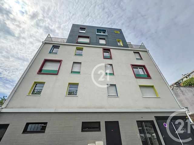 Appartement F2 à vendre - 2 pièces - 54.44 m2 - MONTREUIL - 93 - ILE-DE-FRANCE - Century 21 Boissière Immobilier