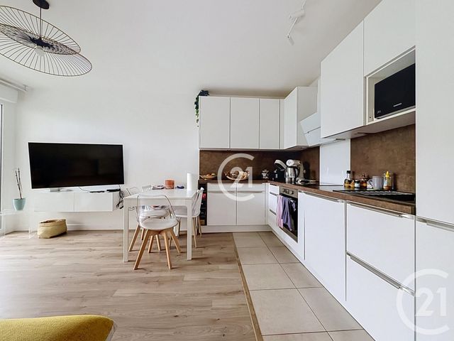 Appartement F3 à vendre - 3 pièces - 60.35 m2 - NOISY LE SEC - 93 - ILE-DE-FRANCE - Century 21 Boissière Immobilier