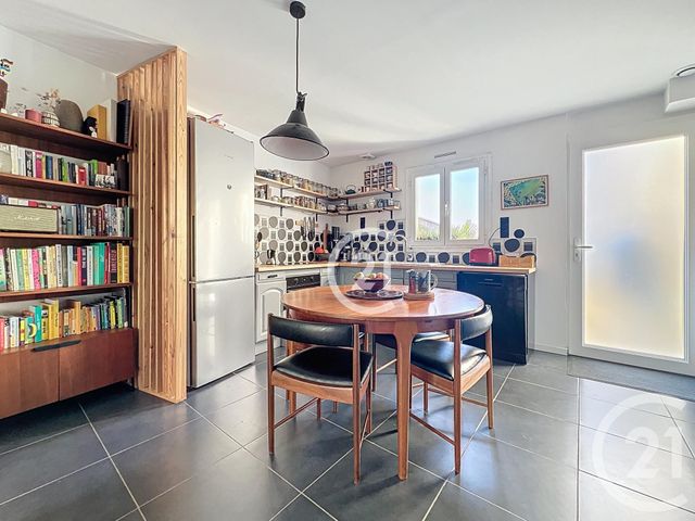 Appartement F3 à vendre - 3 pièces - 56.28 m2 - MONTREUIL - 93 - ILE-DE-FRANCE - Century 21 Boissière Immobilier