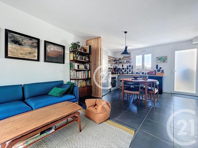 Appartement F3 à vendre - 3 pièces - 56.28 m2 - MONTREUIL - 93 - ILE-DE-FRANCE - Century 21 Boissière Immobilier