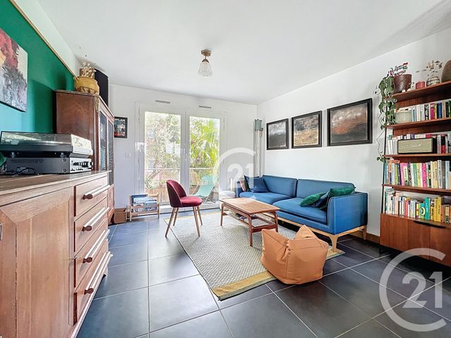 Appartement F3 à vendre - 3 pièces - 56.54 m2 - MONTREUIL - 93 - ILE-DE-FRANCE - Century 21 Boissière Immobilier