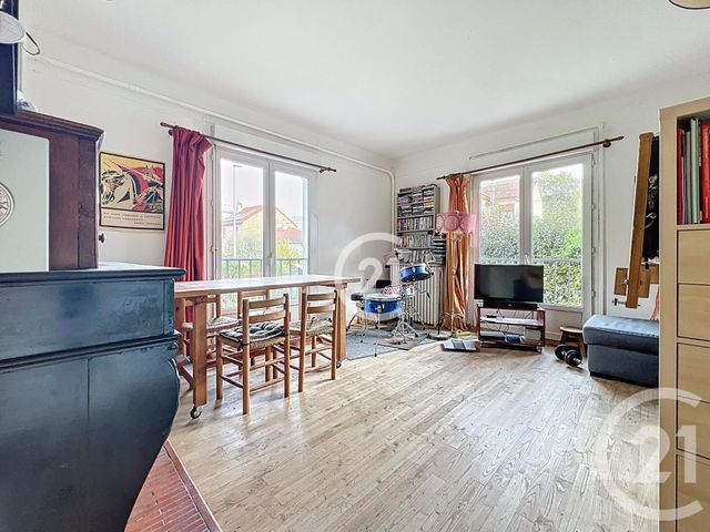 Appartement F2 à vendre - 2 pièces - 51.52 m2 - NOISY LE SEC - 93 - ILE-DE-FRANCE - Century 21 Boissière Immobilier