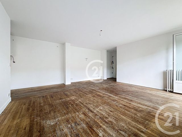 Appartement F4 à vendre - 4 pièces - 63.29 m2 - MONTREUIL - 93 - ILE-DE-FRANCE - Century 21 Boissière Immobilier