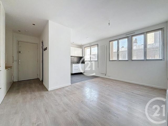 Appartement F2 à vendre - 2 pièces - 37.39 m2 - MONTREUIL - 93 - ILE-DE-FRANCE - Century 21 Boissière Immobilier