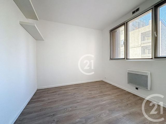 Appartement F2 à vendre - 2 pièces - 37.39 m2 - MONTREUIL - 93 - ILE-DE-FRANCE - Century 21 Boissière Immobilier