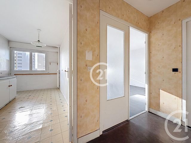 Appartement F2 à vendre - 2 pièces - 55.0 m2 - MONTREUIL - 93 - ILE-DE-FRANCE - Century 21 Boissière Immobilier