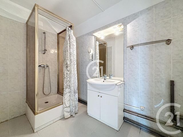 Appartement F2 à vendre - 2 pièces - 55.0 m2 - MONTREUIL - 93 - ILE-DE-FRANCE - Century 21 Boissière Immobilier