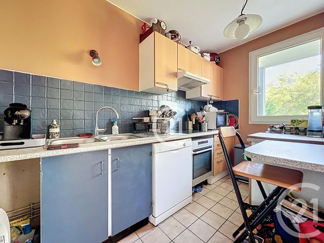 Appartement F4 à vendre - 4 pièces - 69.27 m2 - ROSNY SOUS BOIS - 93 - ILE-DE-FRANCE - Century 21 Boissière Immobilier