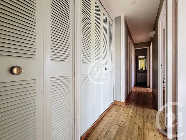 Appartement F4 à vendre - 4 pièces - 62.7 m2 - MONTREUIL - 93 - ILE-DE-FRANCE - Century 21 Boissière Immobilier