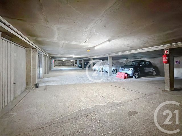 Afficher la photo en grand parking à vendre - 14.83 m2 - MONTREUIL - 93 - ILE-DE-FRANCE - Century 21 Boissière Immobilier