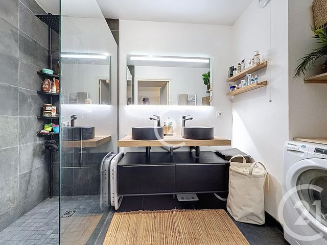 Appartement F3 à vendre - 3 pièces - 70.5 m2 - MONTREUIL - 93 - ILE-DE-FRANCE - Century 21 Boissière Immobilier